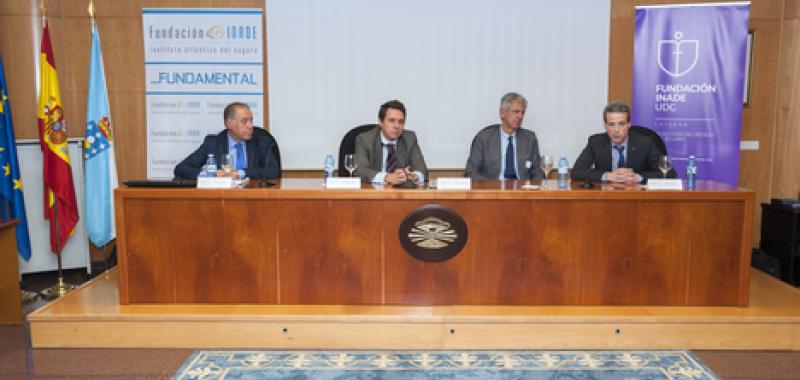 Intervinientes de la sesion de Foro Inade Adolfo Campos, Juan Pablo Pérez, José Luis de Heras y Fernando Peña